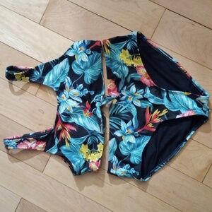 Old Navy 2 piece tie front black floral bikini women's size small